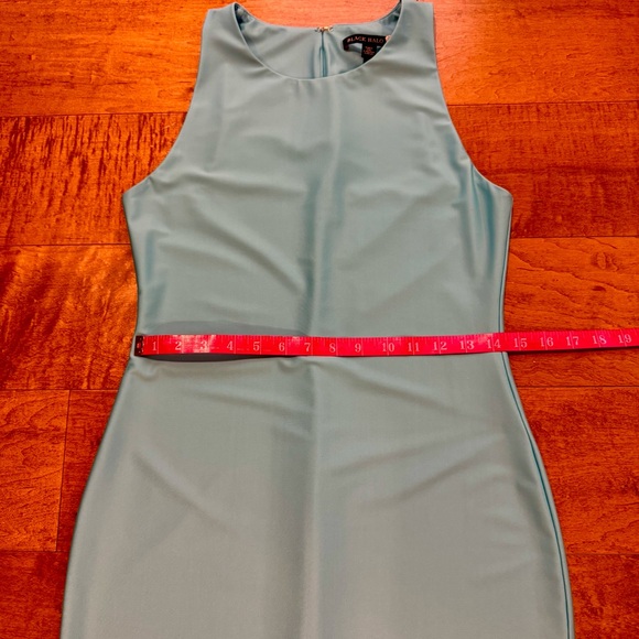 Black Halo Aqua Sheath Dress - Picture 7 of 11